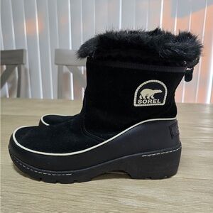 Sorel Tivoli Slip-On women’s size 9.5